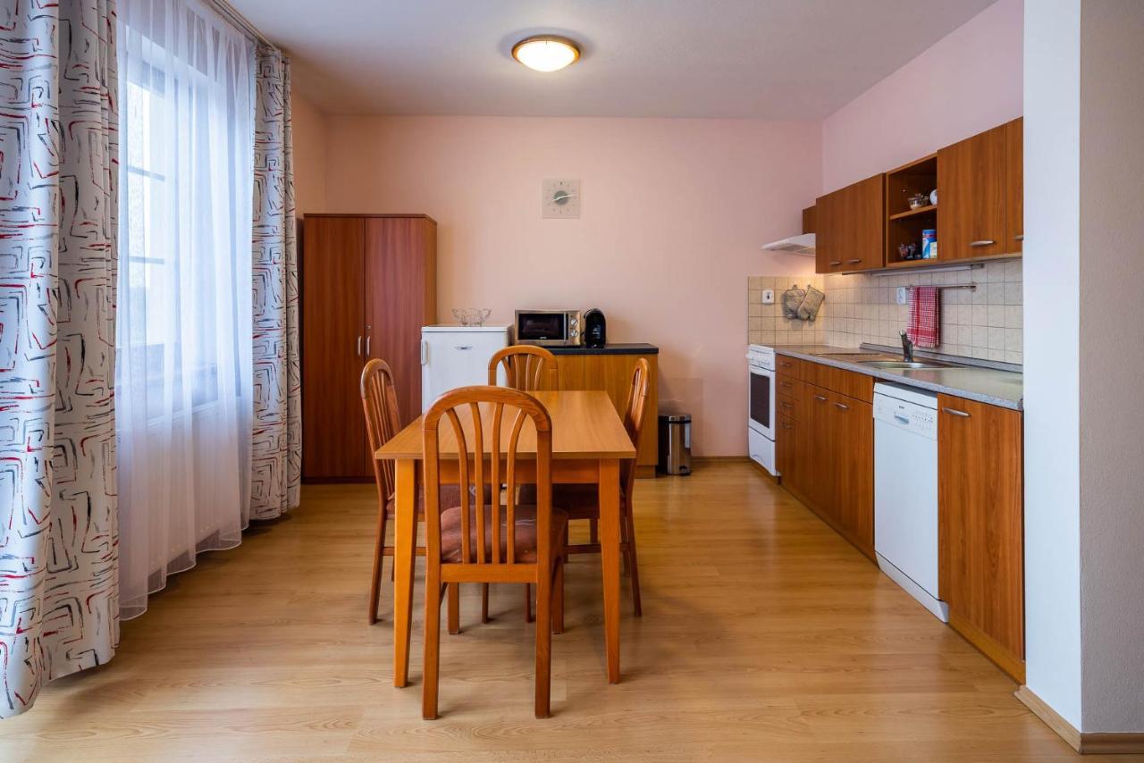 Apartman Eliska Třeboň Buitenkant foto